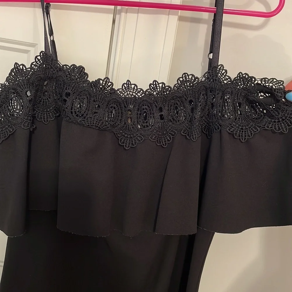 Black Formal Dress with Lace Detailing & Adjustable Straps - Picture 2 of 4